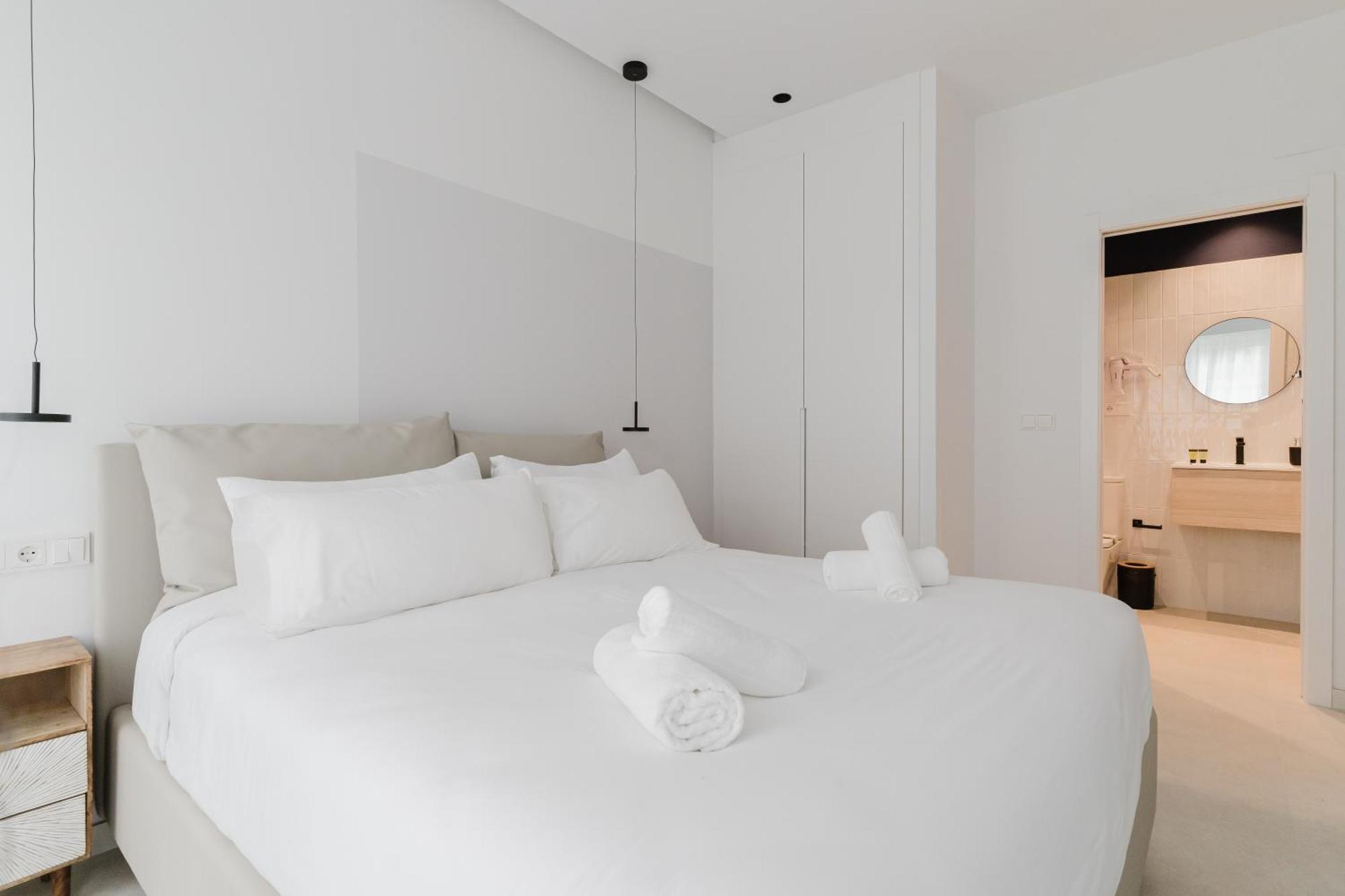Canillas Apartments 2 *