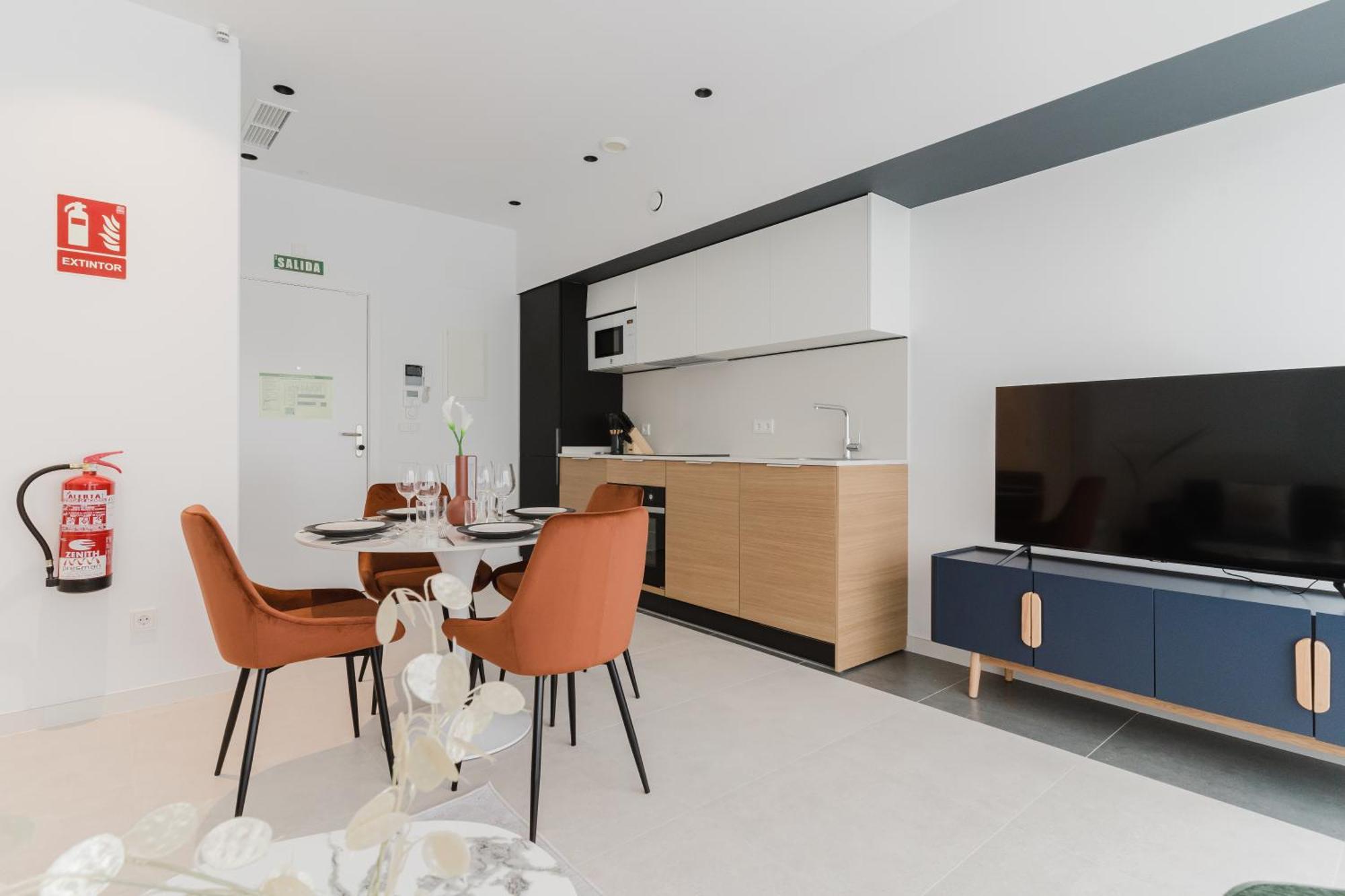 Canillas Apartments 2 *