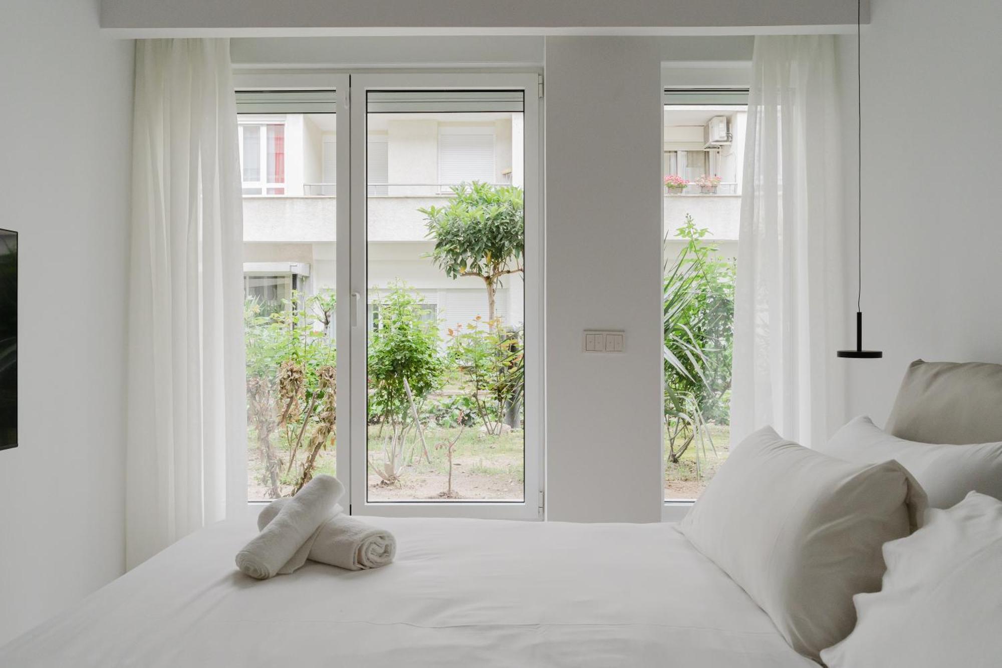 Canillas Apartments 2 *
